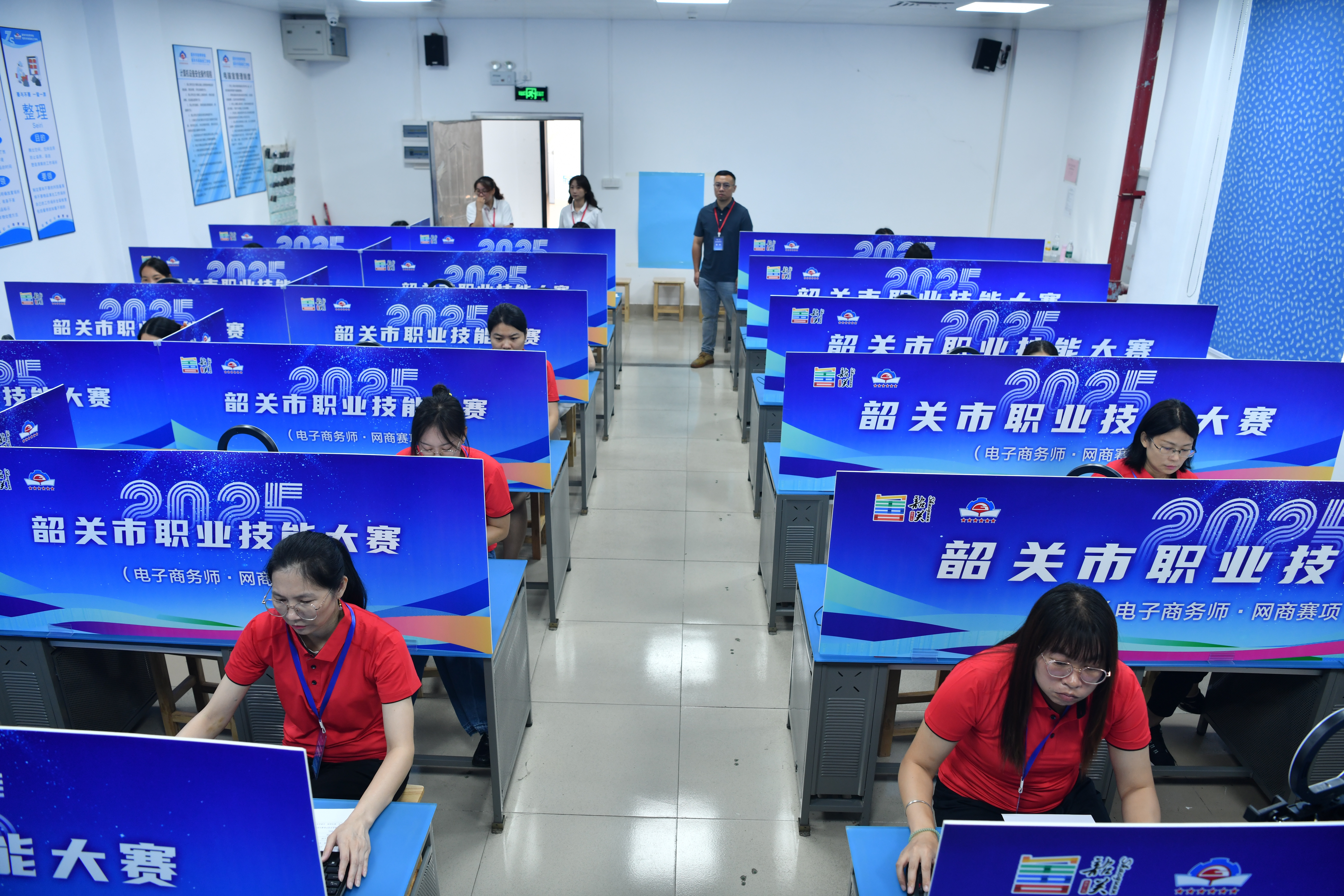5.电子商务师(网商)赛项比赛现场。(2).JPG