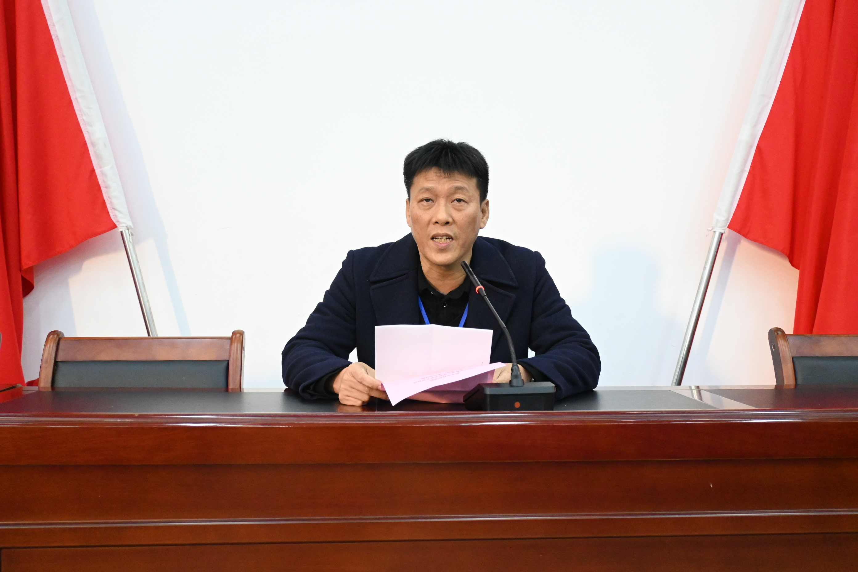 图2 黎兴副院长授课。.JPG 图2 黎兴副院长授课。.JPG