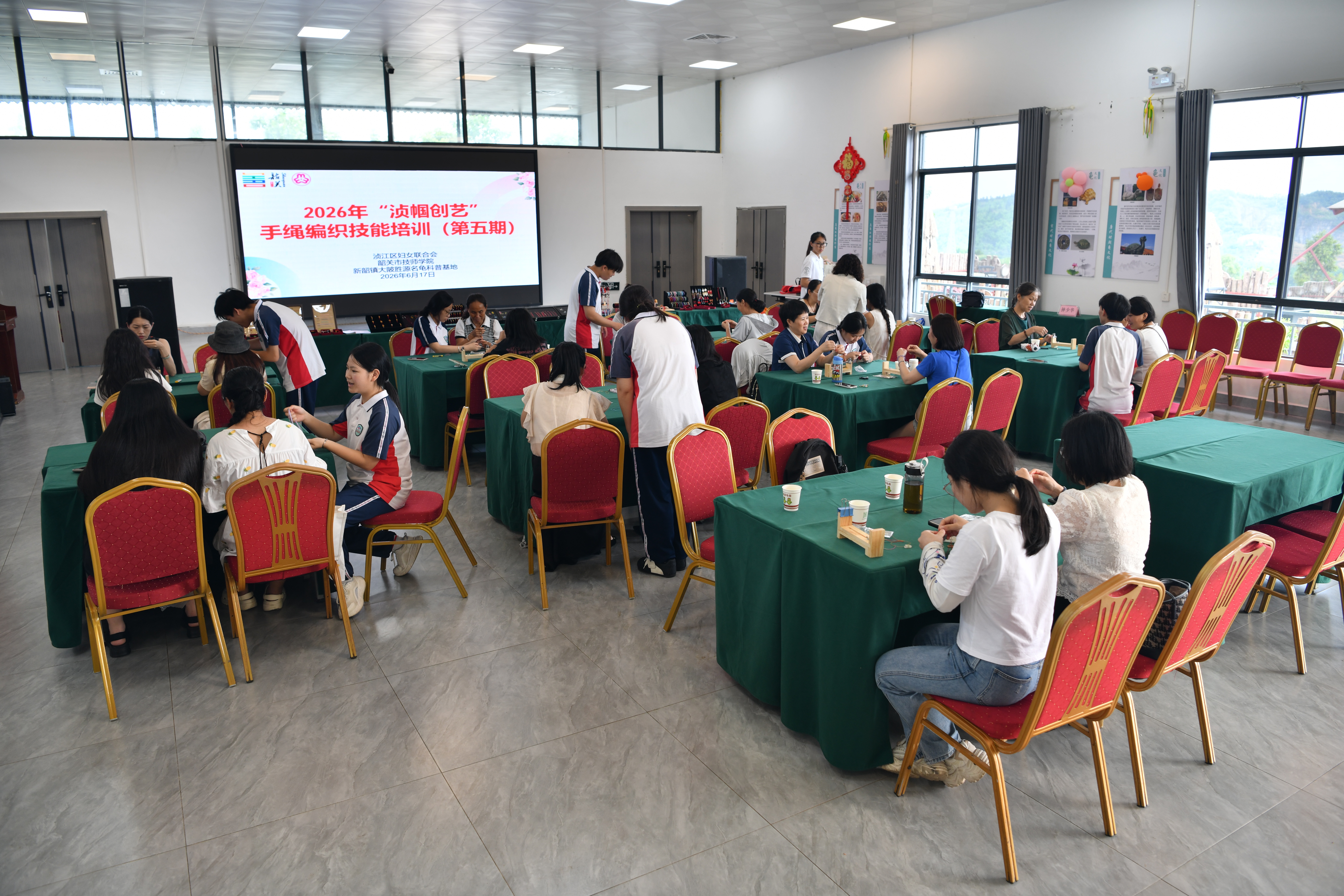 DSC_4215(1).JPG DSC_4215(1).JPG