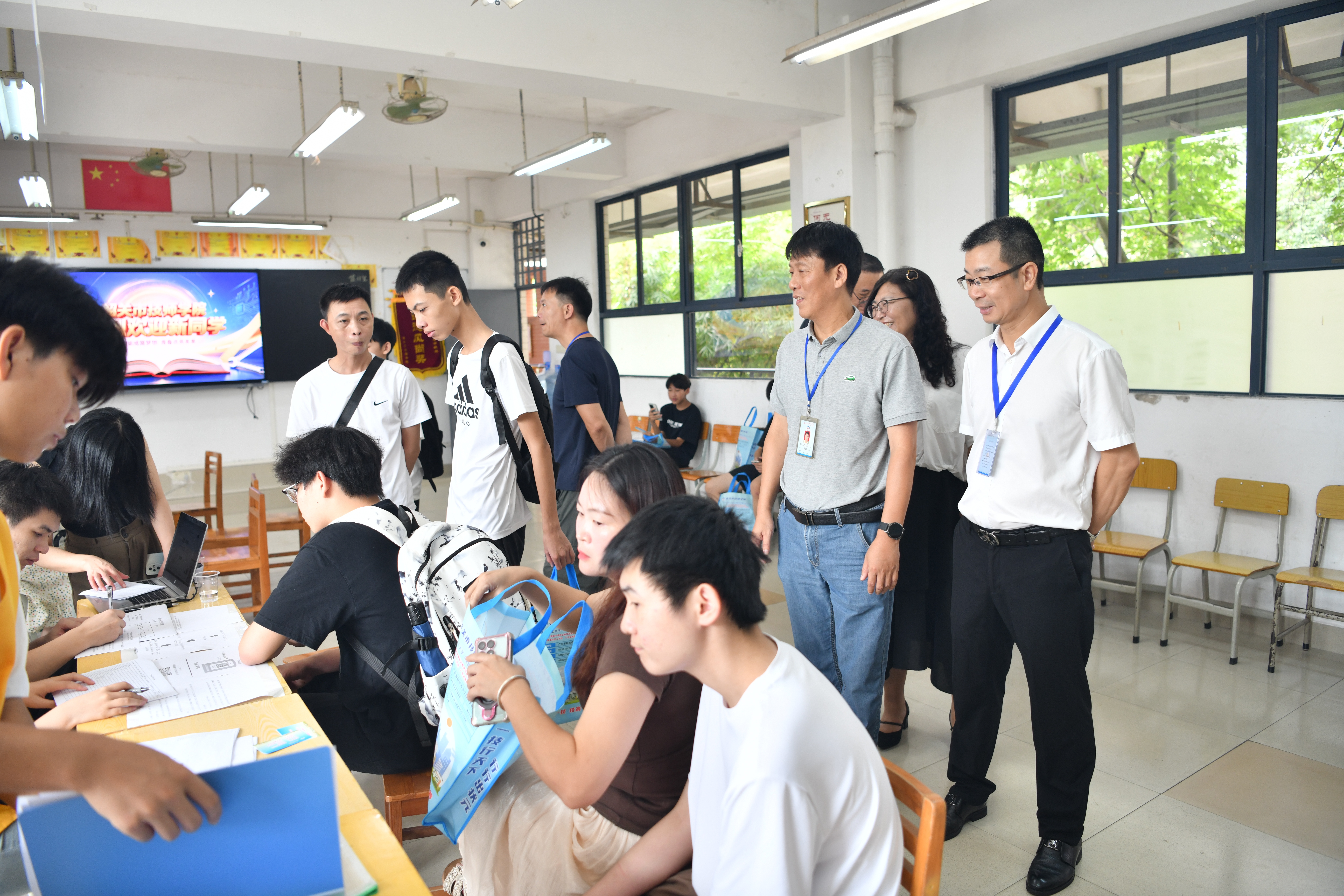 DSC_6033(1).JPG DSC_6033(1).JPG